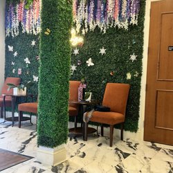 Reverie Nail Lounge - Flower wall!