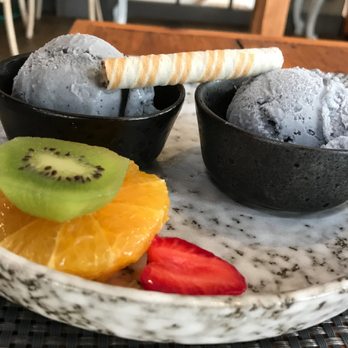 Gigglying Squid - BLACK SESAME ICE CREAM - Thai Near Me - Warwick, WAR