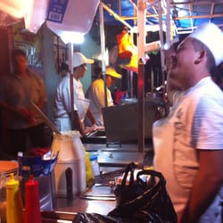 Hot Dog y Hamburguesas Don Chuy