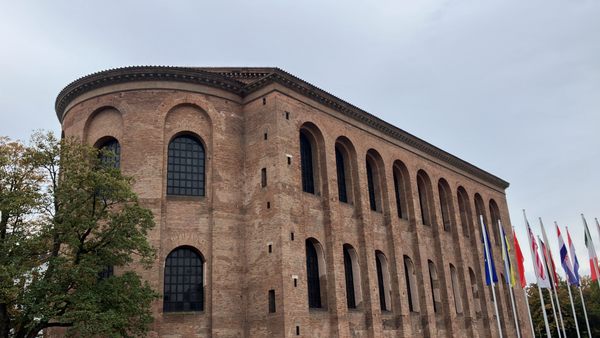Konstantin-Basilika (Evangelische Kirche zum Erlöser)- Evangelische Kirchengemeinde Trier by null