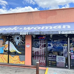 Book Woman store front Book Woman store front