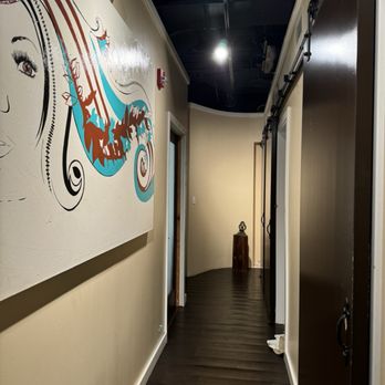 Makana Esthetics Wellness Academy - Cosmetology Schools Near Me - Honolulu, Hawaii Makana Esthetics Wellness Academy - Cosmetology Schools Near Me - Honolulu, Hawaii