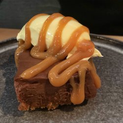 ALMA Restaurant - Dark chocolate cheesecake & dulce de leche