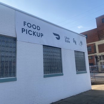 Carnegie Food Hub - 30 March 2023 -- Outside Carnegie Food Hub - Pop-Up Restaurants Near Me - Cleveland, Ohio