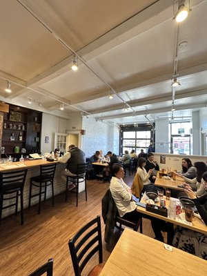 Ryus Noodle Bar by null