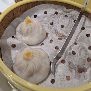 Shanghai time - 蟹粉小笼包 - Shanghainese Near Me - New York, New York