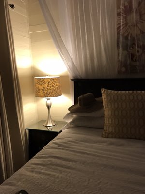 The Guesthouses at Southernmost Beach Resort – Avalon Bed and Breakfast - RECENTLY RESTORED by null