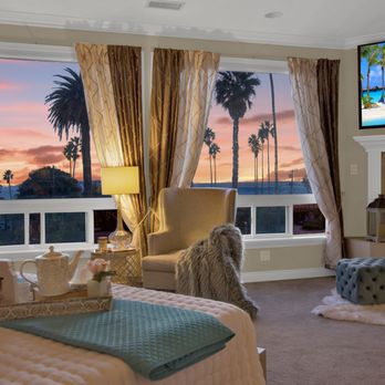 Eagle Eye Services Media LLC  - Interior Twilight - Real Estate Photography Near Me - Vista, California