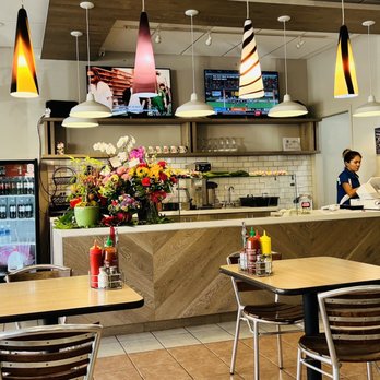 Honolulu Burger Company - Kaimuki - Grand Opening week - Burgers Near Me - Honolulu, Hawaii Honolulu Burger Company - Kaimuki - Grand Opening week - Burgers Near Me - Honolulu, Hawaii