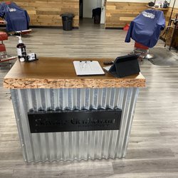 The Savage Gentleman Barbershop - Front desk
