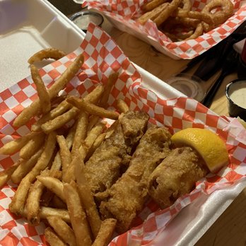 Murray's Saloon & Eatery - Karaoke Near Me - Big Bear Lake, California