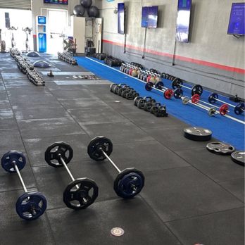 F45 Training Irvine Business Complex - Trainers Near Me - Irvine, California