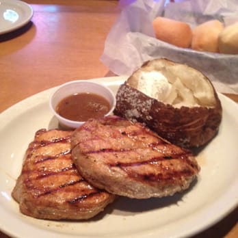 Texas Roadhouse - Steakhouses Near Me - Findlay, Ohio Texas Roadhouse - Steakhouses Near Me - Findlay, Ohio