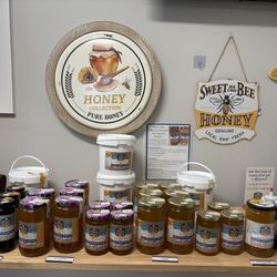Circling Hawk Honey & Mead - Organic honey