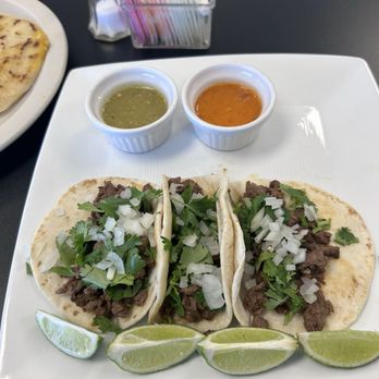 El Limeno Restaurant - Plated - Salvadoran Near Me - Grand Prairie, Texas