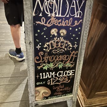 DC Cafe - Breakfast & Brunch Near Me - Reno, Nevada