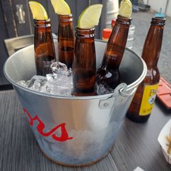 Stockwell's Chill n Grill - Bucket of Beer