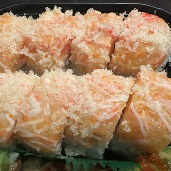 Sushi Sake - Snow White roll - Japanese Near Me - Saint Louis, Missouri