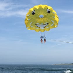 Montauk Parasail