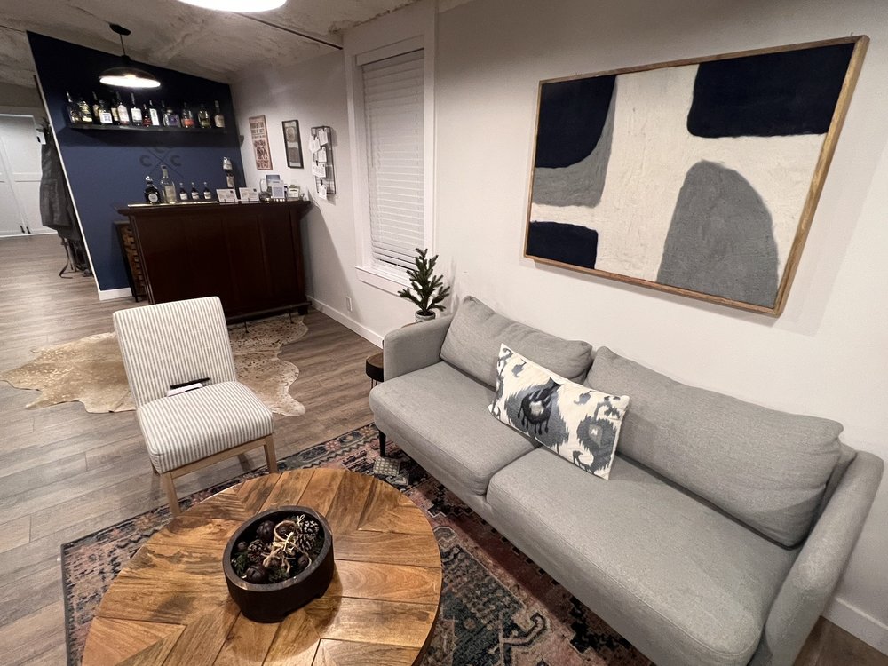 COCKTAIL CRAFTHAUS 11 Photos 26610 US Hwy 281, Timberwood Park