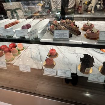Pierrot Gourmet - Coffee & Tea Near Me - Chicago, Illinois
