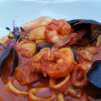 Fresh Salt - Shrimps 4, mussels 4, and a few scallops. - Seafood Near Me - Old Saybrook, Connecticut