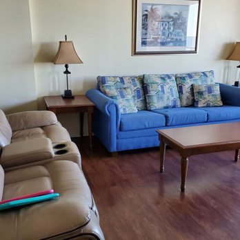 Bahama Sands Luxury Condominiums - Living room, the recliner couch was nice. - Resorts Near Me - North Myrtle Beach, South Carolina