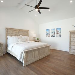 Anaheim Vacation House - Amazing Master Suites with Private Bathrooms
