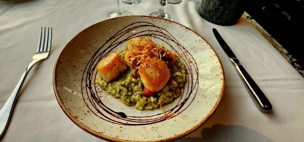 Aerie Restaurant & Lounge by null