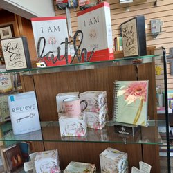 Lighthouse Christian Stores