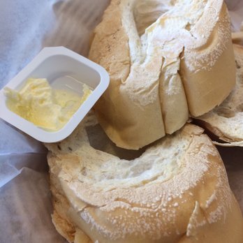 El Rinconcito De Santa Barbara - Cold bread cold butter.... not good! - Latin American Near Me - Hialeah, Florida