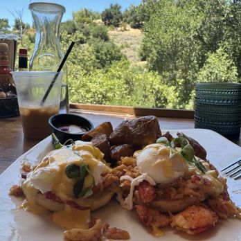 Cafe on 27 - Lobster eggs Benedict - Breakfast & Brunch Near Me - Topanga, California Cafe on 27 - Lobster eggs Benedict - Breakfast & Brunch Near Me - Topanga, California