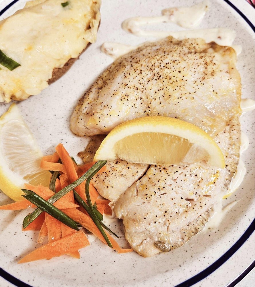 THE DELL STEAKHOUSE & LOUNGE Updated September 2024 26 Photos 115