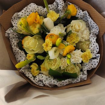 Flowers' Cuddles - Fun and playful bouquet - Florists Near Me - North Springfield, Virginia