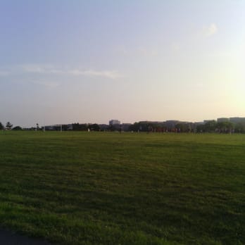 Gravelly Point - Parks Near Me - Arlington, Virginia
