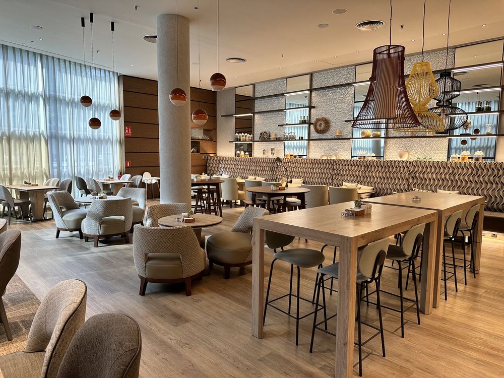 AC Hotel by Marriott Som