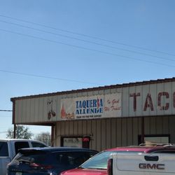 Taqueria Allende - Outside
