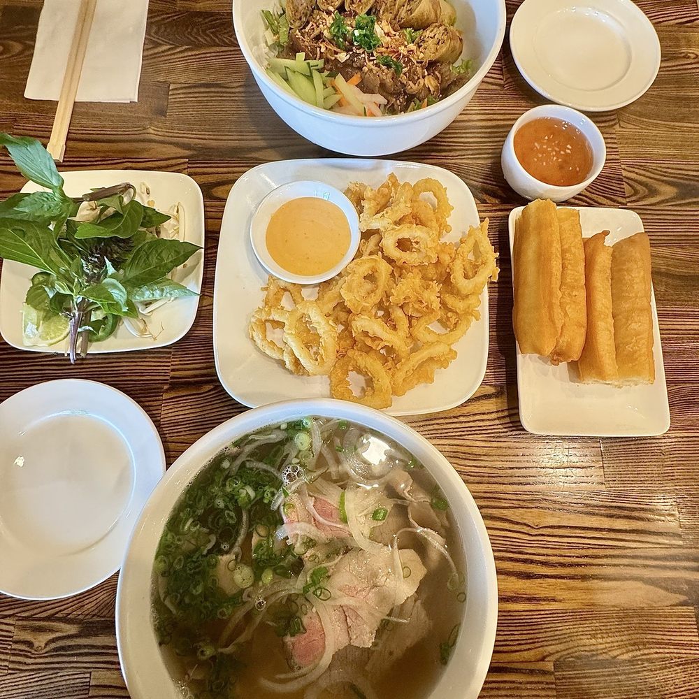 Ribs & Broth - Vietnamese Near Me - Waipahu, Hawaii Ribs & Broth - Vietnamese Near Me - Waipahu, Hawaii