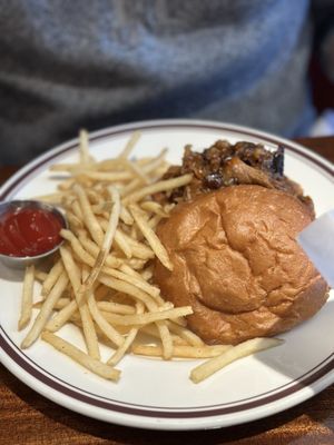 Mike's American by null