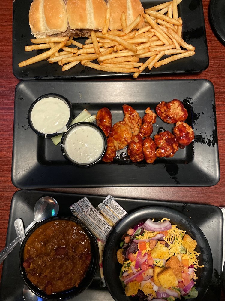 Spunkmeyers Pub and Grill