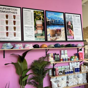 Hundo - P - Inside store - Ice Cream & Frozen Yogurt Near Me - Burnaby, British Columbia