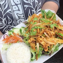 Slabtown Outdoor Market - Local food & bubble tea from Yoonique Pho Grill and a dozen others!