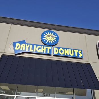 Donut Palace - Donuts Near Me - Oklahoma City, Oklahoma