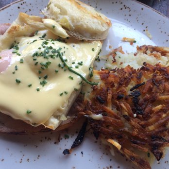 The Table - Classic egg Benedict - New American Near Me - San Jose, California