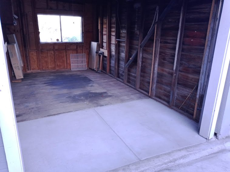 Slide of Magallanes Roofing & Water Proofing