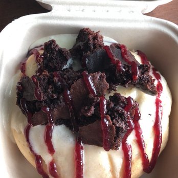 Cinnaholic - Brownie Beast - Desserts Near Me - Seattle, Washington Cinnaholic - Brownie Beast - Desserts Near Me - Seattle, Washington