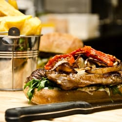 Browns Barn - Delicious Food SErved Daily 11-9pm (Sun-Thurs), -9.30pm Fri & Sat