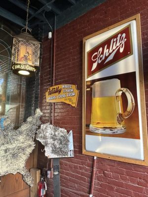 Wally's Wisconsin Tavern by null