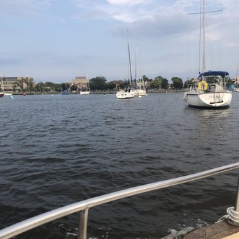 Brooklyn Boat Charters - Boat Tours Near Me - Brooklyn, New York