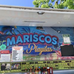 Mariscos Las Playitas - Truck logo